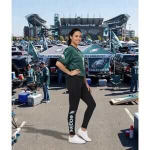 G-lll NFL Philadelphia Eagles Black Leggings with Team Name/Logo Ladies Large
